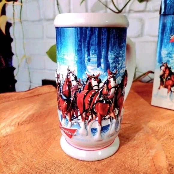 2007 Budweiser Collectible Stein - Picture 3 of 7